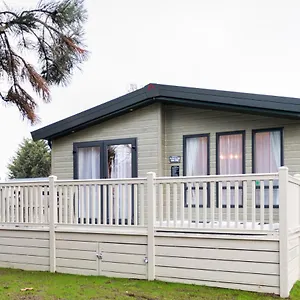 https://white-rose-lodge-with-hot-tub.yorkshirehotels.net